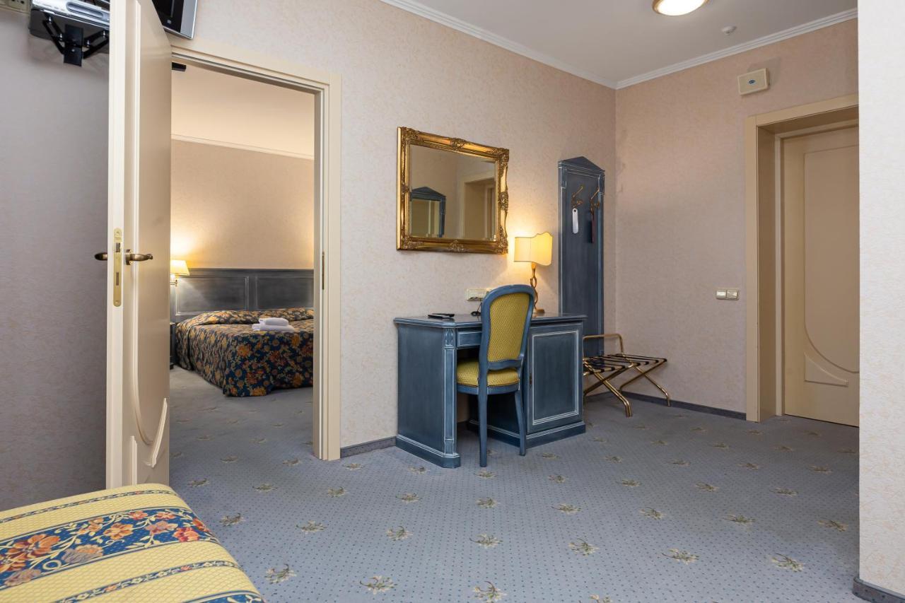 Готель Edelweiss 3*